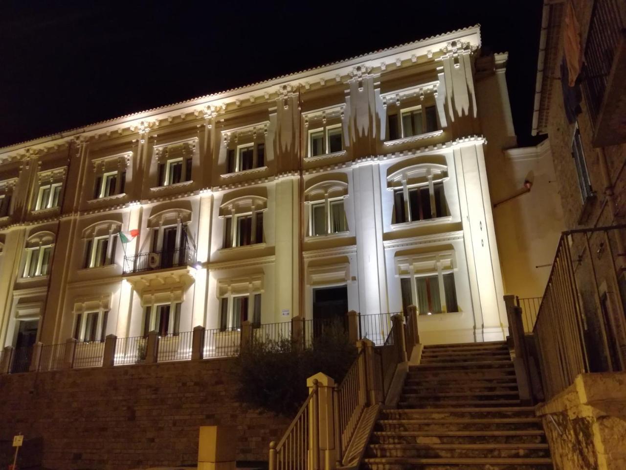 Dormire Nel Borgo Bovino Екстер'єр фото
